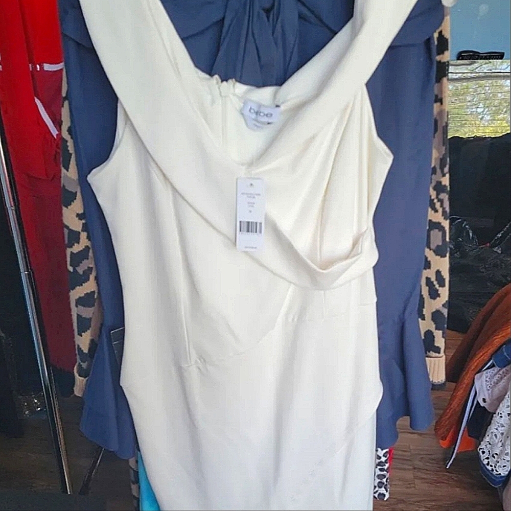 Bebe asym knit mini dress white size M, new with tags